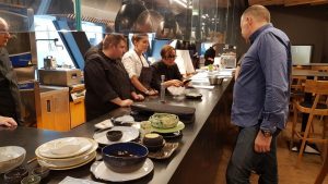 Gstrolab, wine & food experience, cu o zi inainte de deschidere