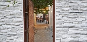 Mahalaua Caramidarilor, restaurant multicuisine la Caramidari, cartierul Tineretului