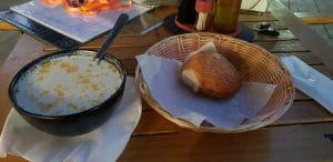 Mahalaua Caramidarilor, restaurant multicuisine la Caramidari, cartierul Tineretului