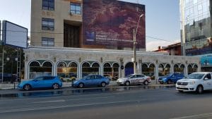 Mandaloun, restaurant libanez si international in Nicolae Caranfil