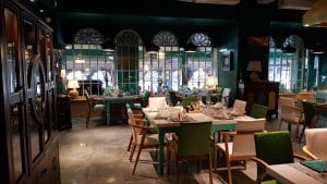 Mandaloun, restaurant libanez si international in Nicolae Caranfil