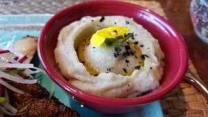 Mandaloun, restaurant libanez si international in Nicolae Caranfil