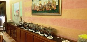 O cina indiana memorabila cu prietenii la Thanglura si Kimi Darlong