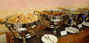 O cina indiana memorabila cu prietenii la Thanglura si Kimi Darlong