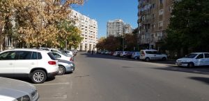 Strada Foisorului cu restaurantele indian Kumar's Agra Palace si chinezesc Ding Fu