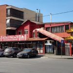 Strada Foisorului cu restaurantele indian Kumar's Agra Palace si chinezesc Ding Fu