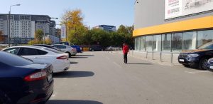 The Library, bistroul cu autoservire al magazinului Mobexpert din Pipera