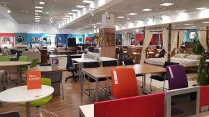 The Library (Mobexpert) - un restaurant child - friendly