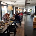 The Library, bistroul cu autoservire al magazinului Mobexpert din Pipera