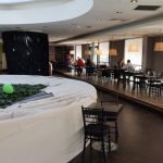 The Library, bistroul cu autoservire al magazinului Mobexpert din Pipera