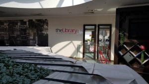 The Library, bistroul cu autoservire al magazinului Mobexpert din Pipera