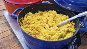 The Library, bistroul cu autoservire al magazinului Mobexpert din Pipera