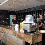 The Library, bistroul cu autoservire al magazinului Mobexpert din Pipera