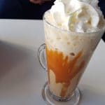 Unicorn, cafeneaua cu copii cu mamici in brate de la Piata Floreasca