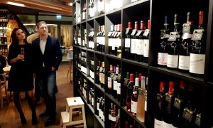 GastroLab, restaurant la Piata Victoriei din Bucuresti, la parterul caldirii de birouri Aviatorilor 8