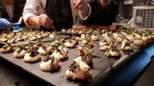 GastroLab, restaurant la Piata Victoriei din Bucuresti, la parterul caldirii de birouri Aviatorilor 8