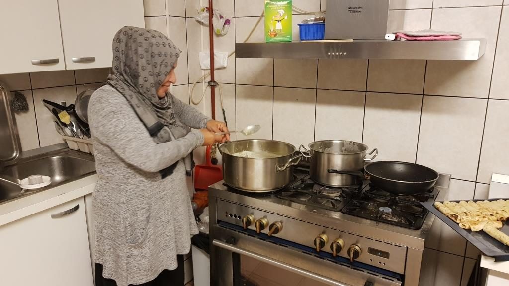 O cina iordaniana memorabila cu prietenii la Saker Malkawi O cina iordaniana memorabila cu prietenii la Saker Malkawi