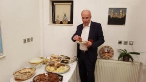 O cina iordaniana memorabila cu prietenii la Saker Malkawi