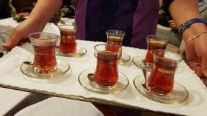 O cina iordaniana memorabila cu prietenii la Saker Malkawi