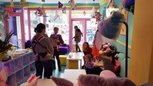 Unicorn, cafeneaua cu mamici de la Piata Floreasca