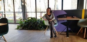 Aici, restaurant pe malul Dambovitei pe Splai langa Biblioteca Nationala