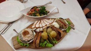 Butoias, restaurant traditional moldovenesc la Chisinau