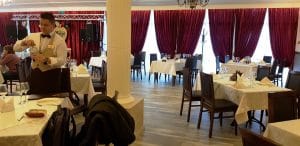 Marul de Aur, restaurant cu bucatarie romaneasca traditionala in Piata Victoriei
