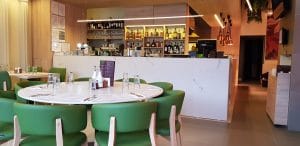 YASOU, restaurant cu bucatarie greceasca in foodcourt Piata Floreasca