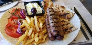 YASOU, restaurant cu bucatarie greceasca in foodcourt Piata Floreasca