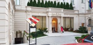 Balkan Bistro, restaurantul cu specific balcanic al hotelului Continental