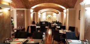 Balkan Bistro, restaurantul cu specific balcanic al hotelului Continental