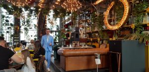 Biutiful Downtown, restaurant in Carnivale Food Market