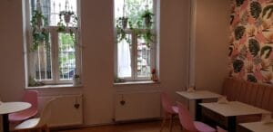 Matcha Bar ceainarie si bistrou cu terasa la Piata Romana 05