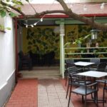 Matcha Bar ceainarie si bistrou cu terasa la Piata Romana 15