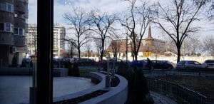 Calea 13 Septembrie cu Marriott si restaurantele sale, Allucinante si Catedrala