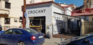 Crocant, mic bistrou si patiserie la Piata Romana din Bucuresti
