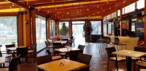 Meadows, restaurant multicuisine in Parcul Herastrau intrarea Kiseleff