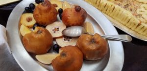 O cina romaneasca boiereasca la Locanta Jaristea pregatita de Kera Calita