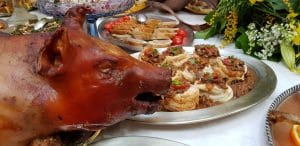 O cina romaneasca boiereasca la Locanta Jaristea pregatita de Kera Calita