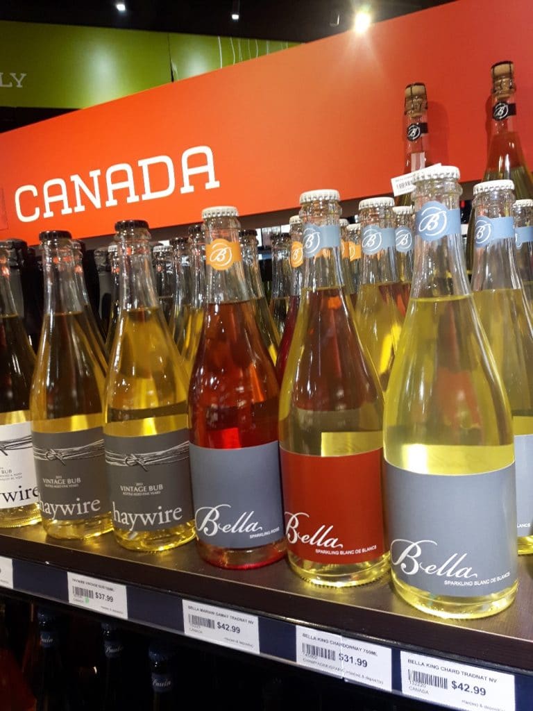 Packaging si marketing pentru vin spumant in Canada Packaging si marketing pentru vin spumant in Canada