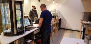 Bistrou fast-food basarabean pe bulevardul Nicolae Balcescu