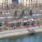 Dambovita la Piata Unirii vazuta de pe Vu's Rooftop Restaurant