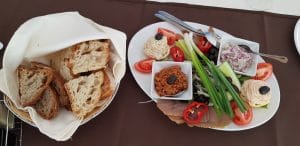 Gura Portitei, restaurant pescaresc traditional romanesc in Parcul Herastrau