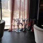 JO Lounge Bistro pe malul Dambovitei pe Splaiul Unirii la Biblioteca Nationala
