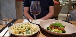 Casual bistro by Mega Image la Agora Floreasca