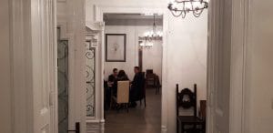 Politica & Delicateturi, restaurantul romanesc al lui Mircea Dinescu la Piata Traian