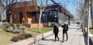 Restaurantele de pe Splaiul Unirii pe malul Dambovitei la Biblioteca Nationala