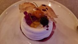 Un bistrou plin cu fum la Unirii