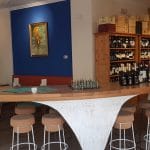 Wine Ambassador, winebar langa Biserica Alba din Bucuresti