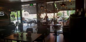B3ton Beton restaurant la Piata Libertatii Parcul Carol 05